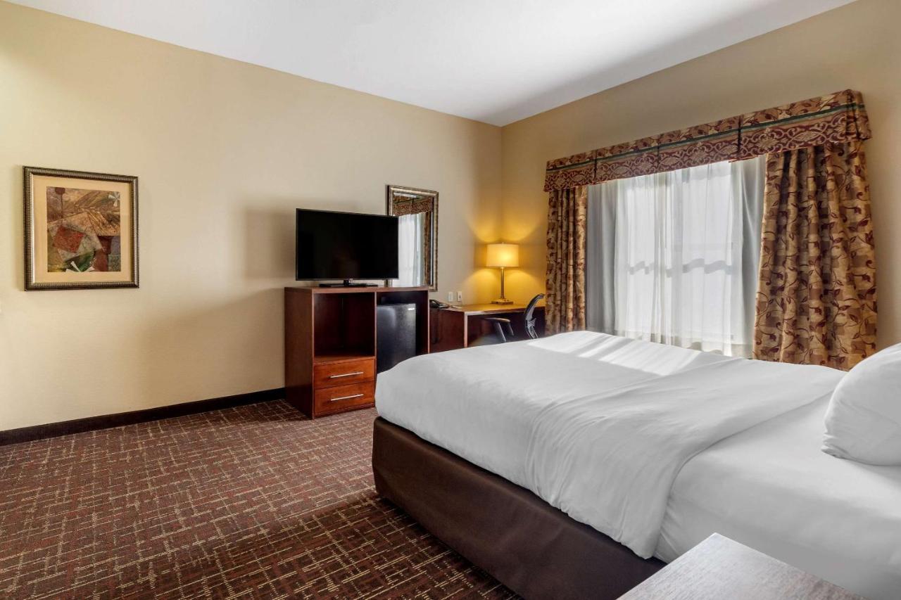 Comfort Inn & Suites Shawnee North Near I-40 Ngoại thất bức ảnh