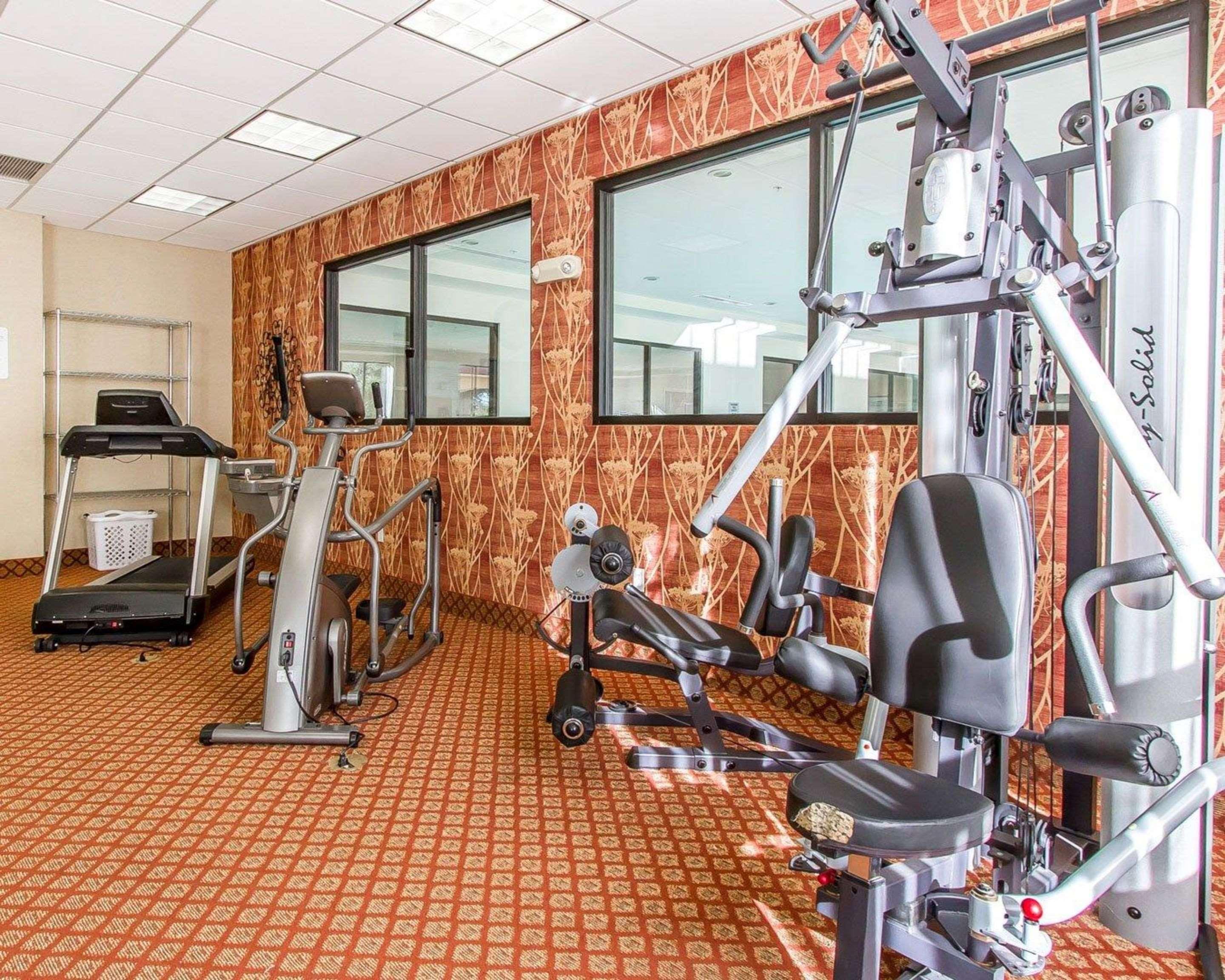 Comfort Inn & Suites Shawnee North Near I-40 Ngoại thất bức ảnh